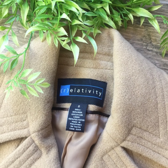 (R)elativity Women tan wool coat size S - Picture 7 of 8
